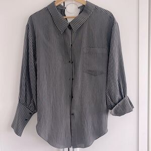 SOLD - Zara Woman oversized blouse - size extra small